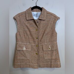 Worth button up vest - size 8